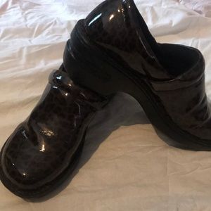 B.O.C. Leather Leopard Clogs